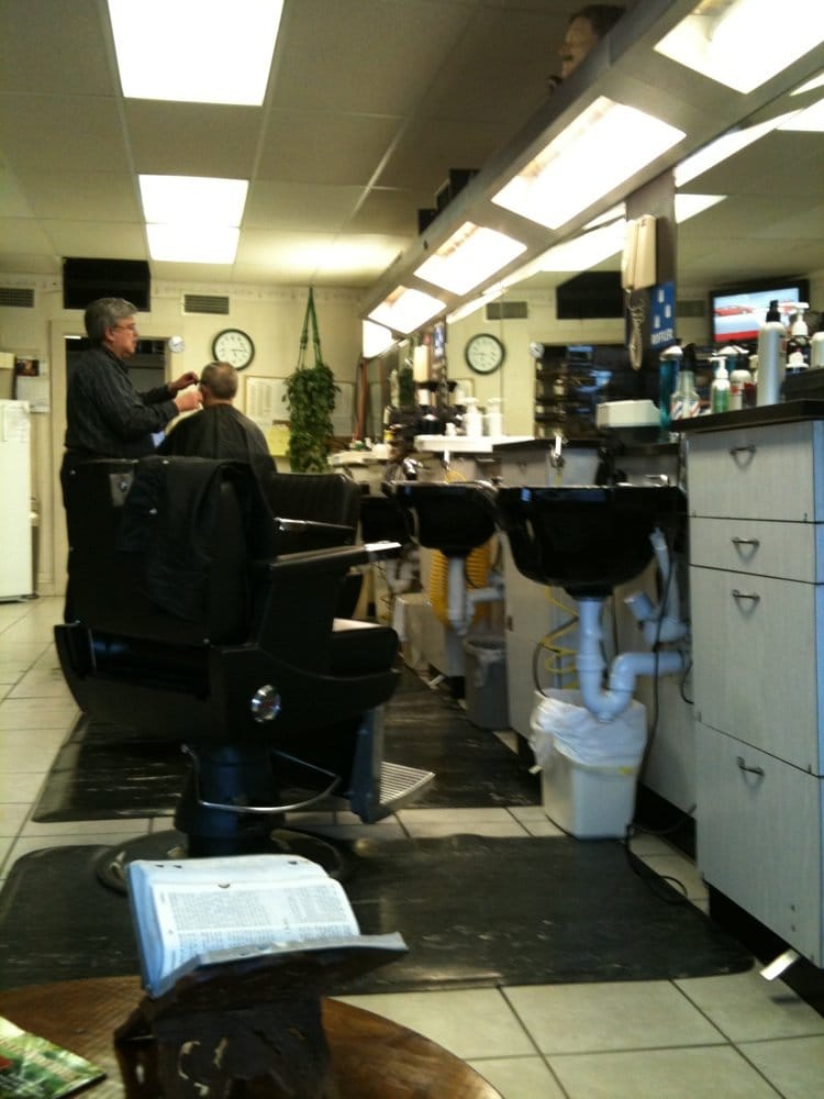 RICH’S ROFFLER STYLE SHOP Updated August 2024 138 E Chatham St, Cary, North Carolina