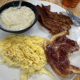 Scrambled eggs, grits, toast and the world's best bacon! Scrambled eggs, grits, toast and the world's best bacon!