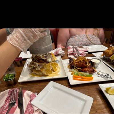 Guy Fieri's Foxwoods Kitchen & Bar by null