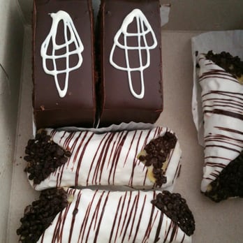 Farhat Sweets - Desserts Near Me - Troy , Michigan