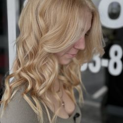 Lux Salon