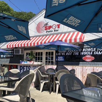 The Spot Cafe - Out door area. - New American Near Me - Groton, Connecticut