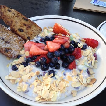 Corner Bakery Cafe - Berry Chilled Swiss Oatmeal - Salad Near Me - Pasadena, California Corner Bakery Cafe - Berry Chilled Swiss Oatmeal - Salad Near Me - Pasadena, California
