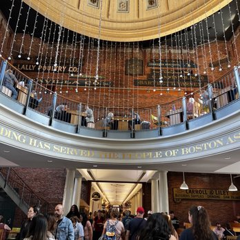 Faneuil Hall Marketplace - Shopping Centers Near Me - Boston, Massachusetts Faneuil Hall Marketplace - Shopping Centers Near Me - Boston, Massachusetts