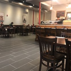 Hakata Ramen & Sushi