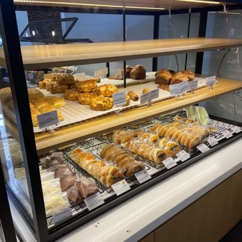Tous Les Jours - Bakeries Near Me - Winter Park, Florida Tous Les Jours - Bakeries Near Me - Winter Park, Florida