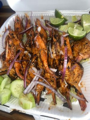 Mariscos la caña by null