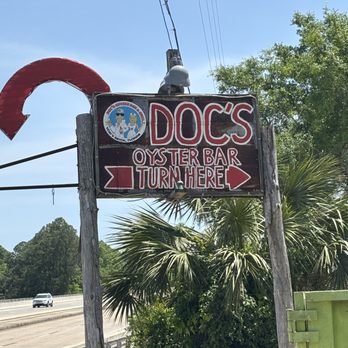 Doc's Oyster Bar - Dive Bars Near Me - Valparaiso, Florida Doc's Oyster Bar - Dive Bars Near Me - Valparaiso, Florida