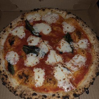 Roberta's - Margherita Pizza - Pizza Near Me - Brooklyn, New York