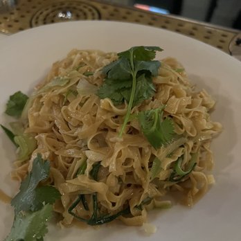 Bodega - Garlic noodles - Vietnamese Near Me - San Francisco, California