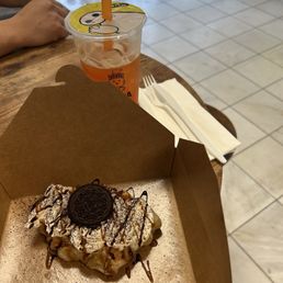 The amazing oreo croffle!