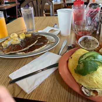 Squeeze In - Fantastic Breakfast ! - Breakfast & Brunch Near Me - Reno, Nevada Squeeze In - Fantastic Breakfast ! - Breakfast & Brunch Near Me - Reno, Nevada