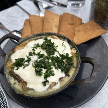 The Vault Garden - Crab dip - American Near Me - San Francisco, California