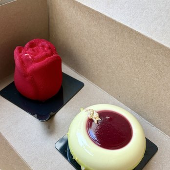 Bachour - Rose entremet with pistachio and pistachio mousse cake - Bakeries Near Me - Coral Gables, Florida