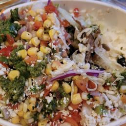 Rice & bean bowl with brisket & amazing toppings