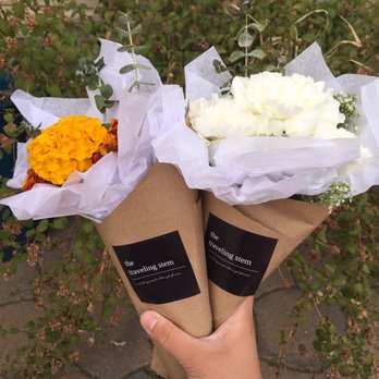 The Traveling Stem - Floral Designers Near Me