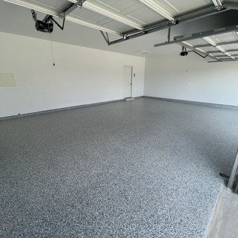 Ryan’s Epoxy - I chose the "gravel" color flake pattern. I love it! - Flooring Near Me Ryan’s Epoxy - I chose the "gravel" color flake pattern. I love it! - Flooring Near Me