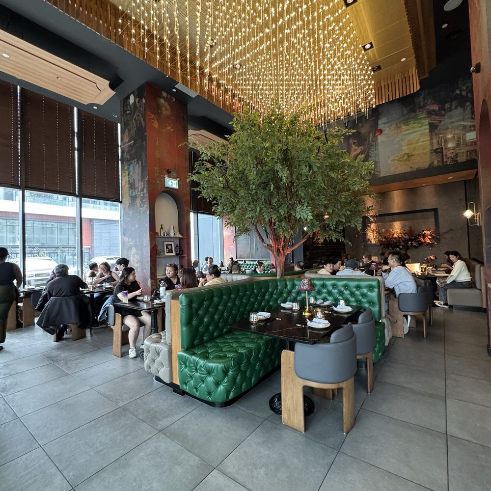 Pears Restaurant - Dining area - Asian Fusion Near Me - Markham, Ontario Pears Restaurant - Dining area - Asian Fusion Near Me - Markham, Ontario