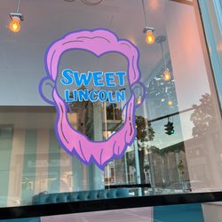 Sweet Lincoln - Cute logo