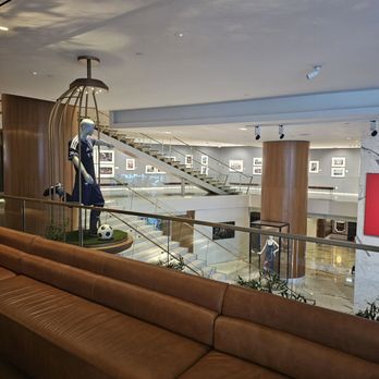 Fairmont Pacific Rim - One lobby view - Hotels Near Me - Vancouver, British Columbia
