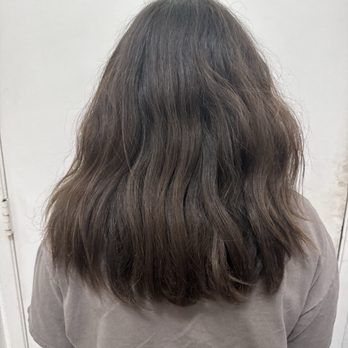The Hair Force - Back of her hair before - Hair Salons Near Me - Fullerton, California The Hair Force - Back of her hair before - Hair Salons Near Me - Fullerton, California