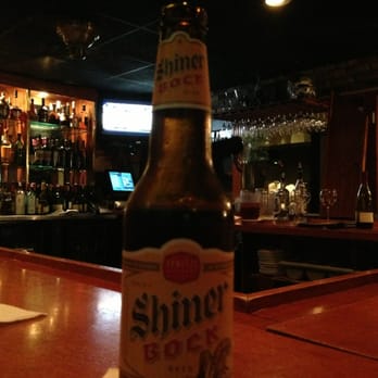 Gallagher's Grill - Shiner Bock at the Bar - Cajun/Creole Near Me - Covington, Louisiana