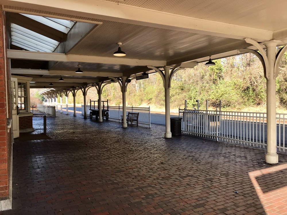 AMTRAK Updated September 2024 44 Photos & 11 Reviews 468 N