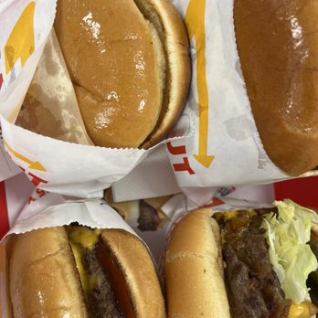 In-N-Out Burger - Burgers Near Me - Tempe, Arizona