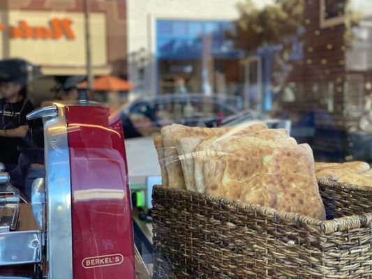 All'antico Vinaio by null