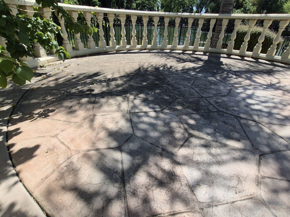 Slide of Cleaning Gutters Service