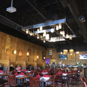Thai Paradise - Dining area - Thai Near Me - Folsom, California