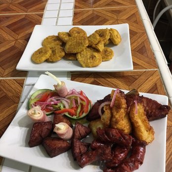 La Chiqui Restaurant - Fritura con tostones - Dominican Near Me - Bronx, New York