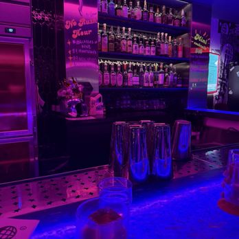 Night on Earth - Bars Near Me - Los Angeles, California Night on Earth - Bars Near Me - Los Angeles, California