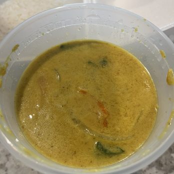 Rose’s Kitchen - Yellow Curry - Thai Near Me - Austin, Texas