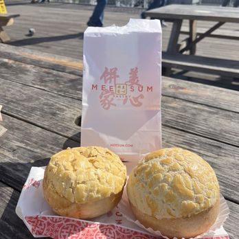 Mee Sum Pastry - beef baked bun and curry baked bun - Seafood Near Me - Seattle, Washington Mee Sum Pastry - beef baked bun and curry baked bun - Seafood Near Me - Seattle, Washington