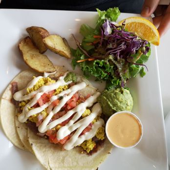 Aux Vivres - Vegan Near Me - Westmount, Quebec