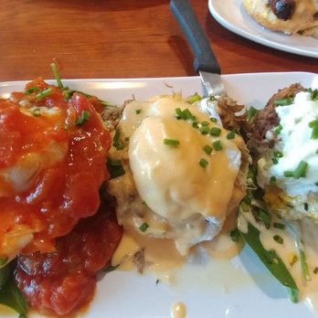 Ruby Slipper Orange Beach - Eggs benedict trifecta - Cafes Near Me - Orange Beach, Alabama