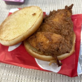 Chick-fil-A - Spicy Chicken Sandwich - Fast Food Near Me - Goldsboro, North Carolina Chick-fil-A - Spicy Chicken Sandwich - Fast Food Near Me - Goldsboro, North Carolina