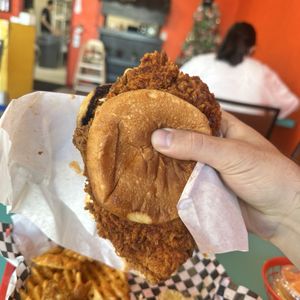 CARLITOS CRISPN CHICKEN & BAR - Updated January 2026 - 48 Photos & 70 ...