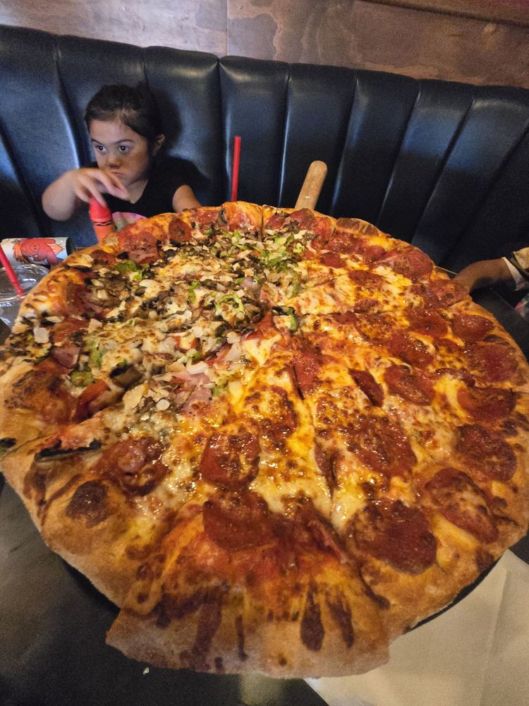 BARRO’S PIZZA - Updated February 2025 - 53 Photos & 146 Reviews - 41722 ...