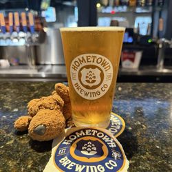 Hometown Brewing - Blondie & Clyde blonde ale