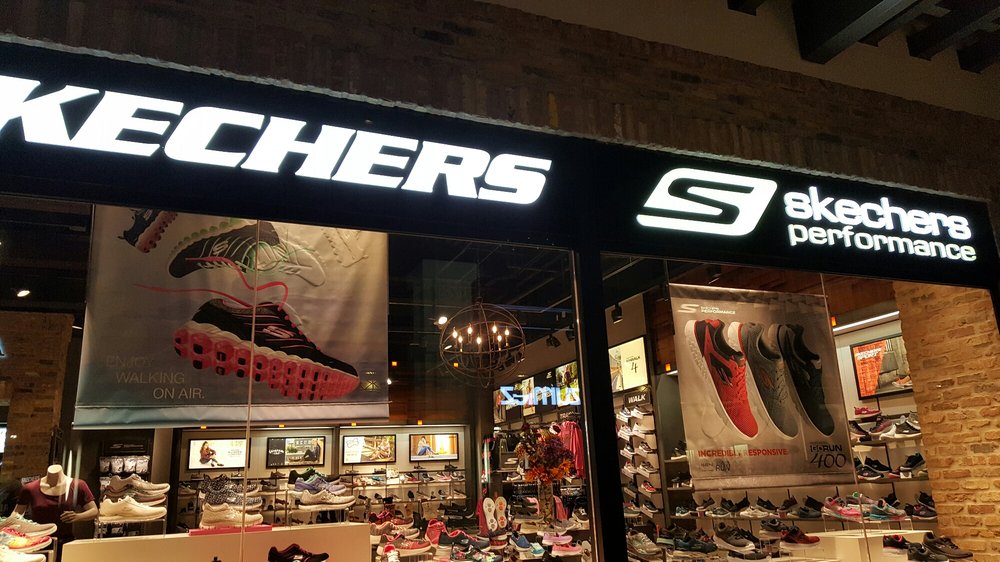 skechers ala moana center