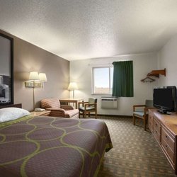 Standard Queen Bedroom