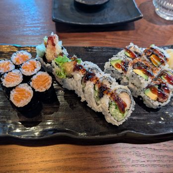 Osushi - Wayne - Salmon, shrimp tempura and eel roll (lunch special) - Sushi Bars Near Me - Wayne, Pennsylvania