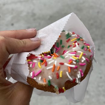 Magee's Donuts - Donuts Near Me - Los Angeles, California