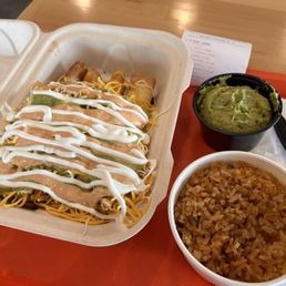 2 beef, 2 chicken w/ rice and chips and guac