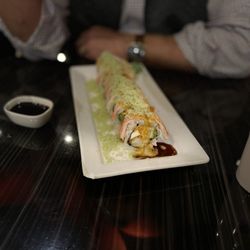 Sake Blue Japanese Bistro - Temptation Roll
