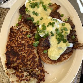 The Nook Breakfast Spot - Marinated Steak Benedict - Breakfast & Brunch Near Me - Lomita, California