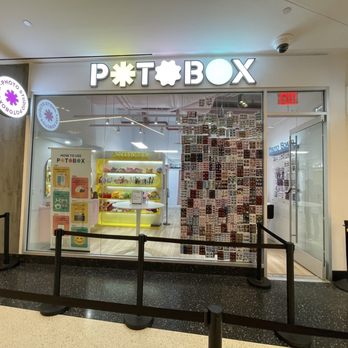 Potobox - Store front - Photo Booth Rentals Near Me - Flushing, New York Potobox - Store front - Photo Booth Rentals Near Me - Flushing, New York