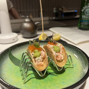 Janken - Salmon tacos - Japanese Near Me - Portland, Oregon
